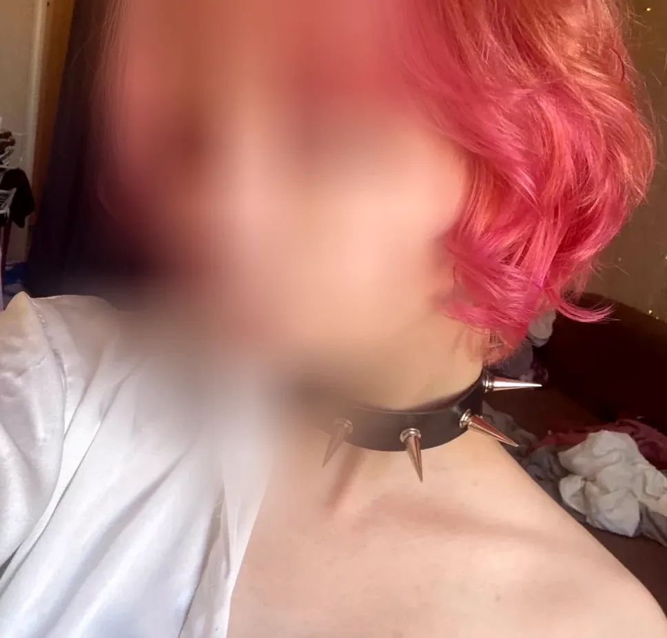 Frida, 19