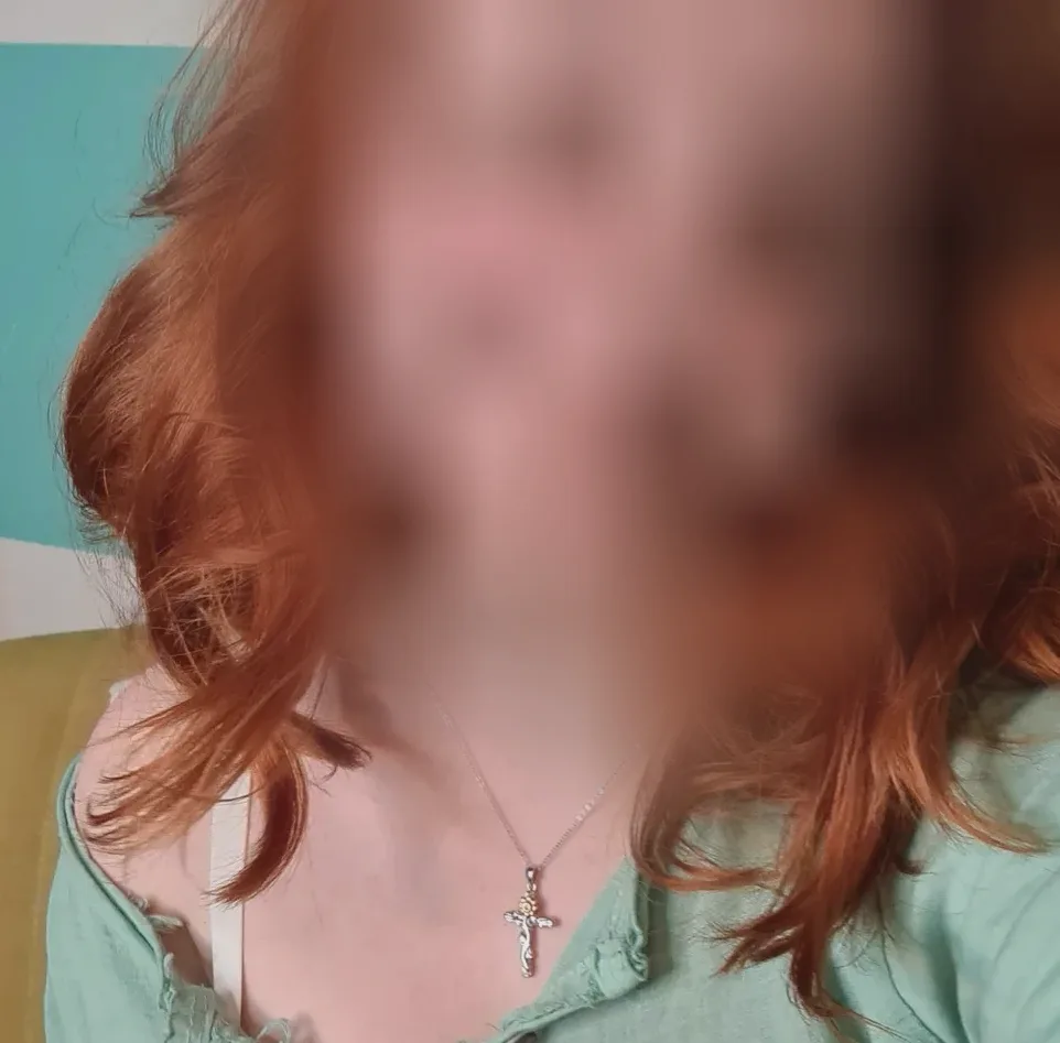 Jasmine, 23