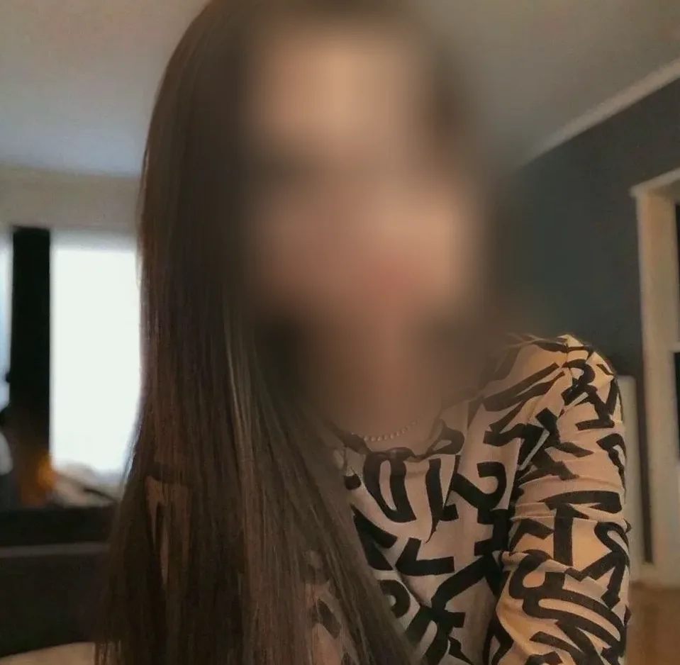 Jasmine, 21